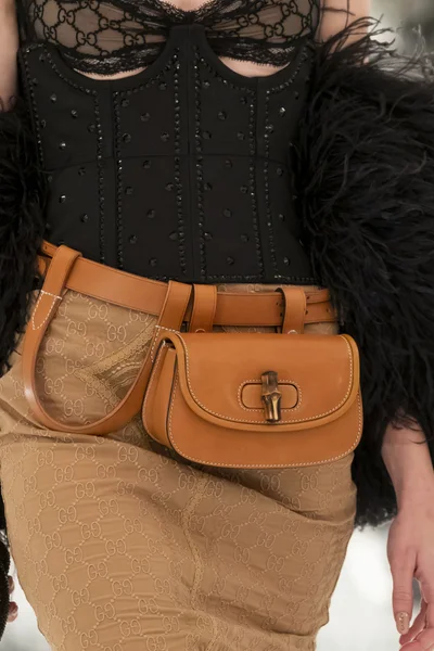 Look 3